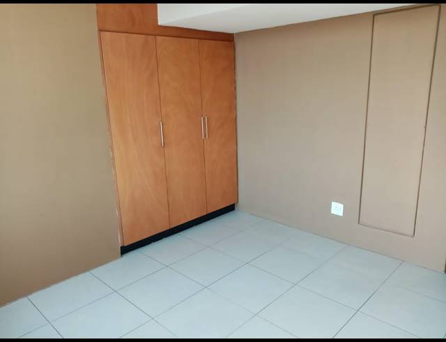 3 BEDROOM APARTMENT TO LET IN POINT WATERFRONT